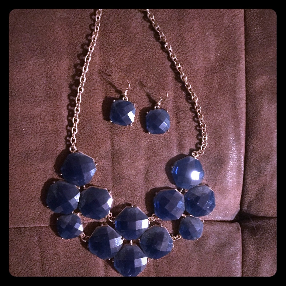 Necklace set